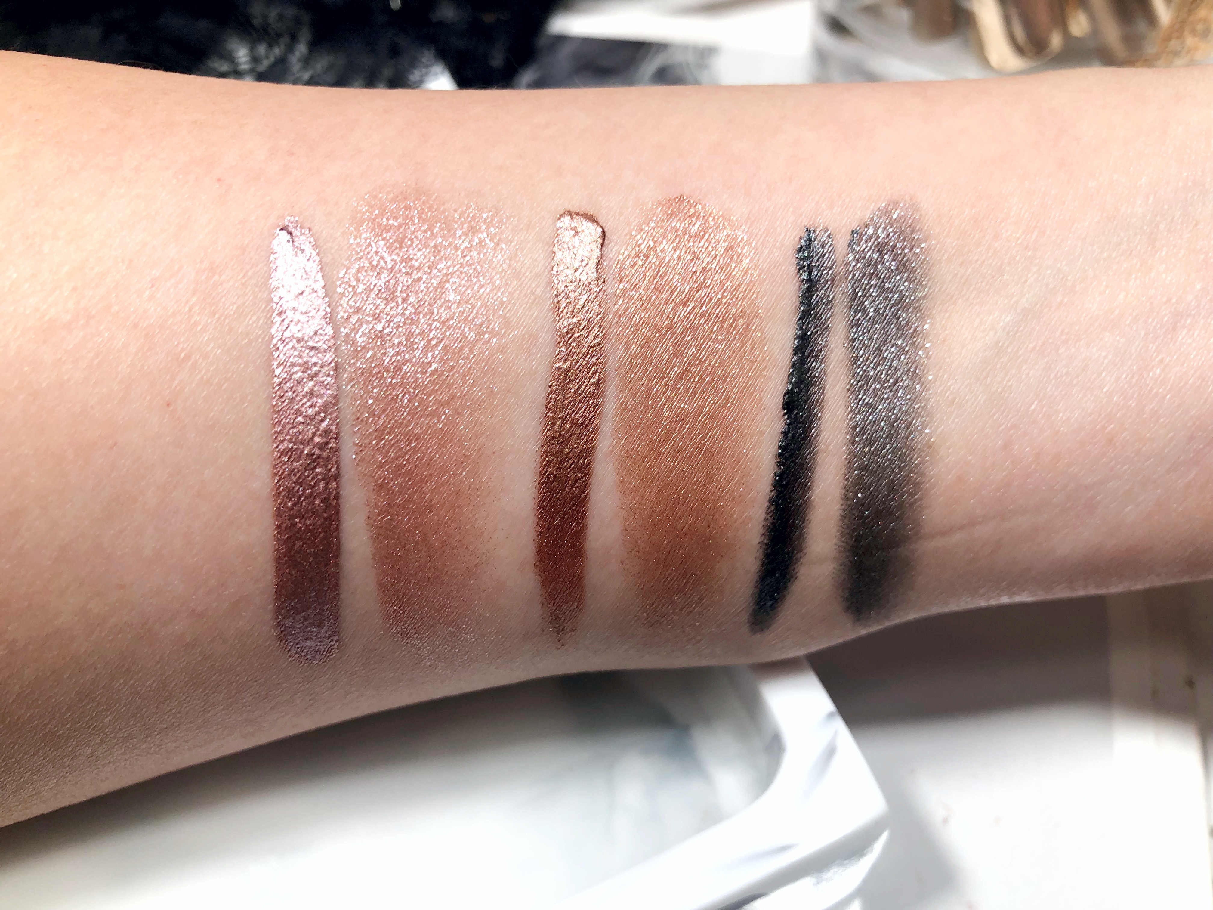 Lisa Eldridge Liquid Lurex Eyeshadow Review and Swatches