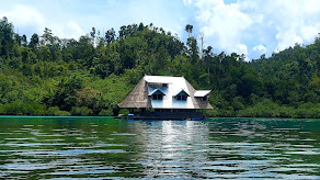 RAJA AMPAT FLOATING VILLAS