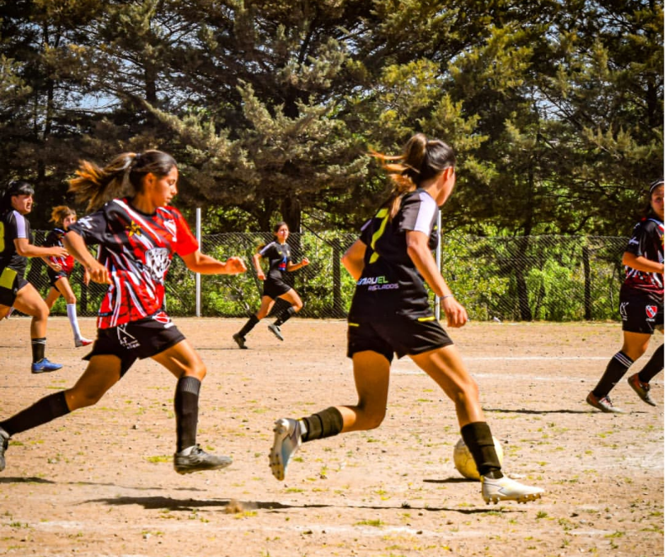 Se juegan las semis del torneo amistoso 