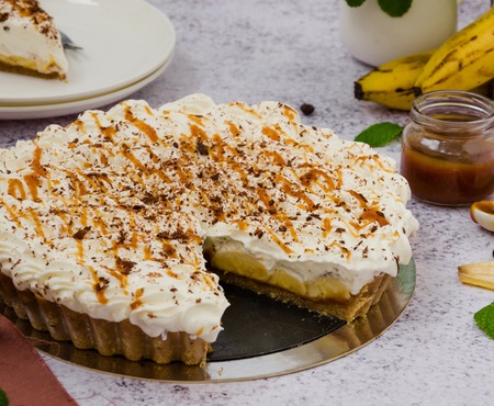 Torta de banana e doce de leite