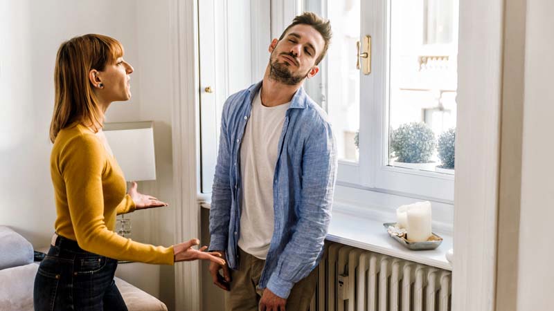 7 Under-the-Radar Signs of Disrespect That Could Mean Bad News for Your Relationship
