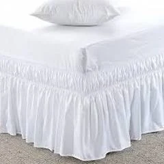 Bed skirt or bed ruffle Bed skirt or bed ruffle