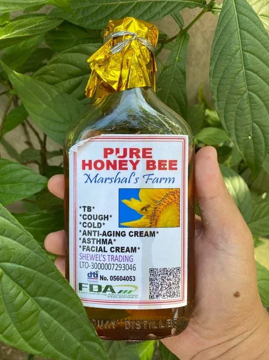 A bottle of Marshal's Farm pure honey from Shopee