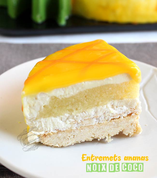 entremets-ananas-noix-de-coco