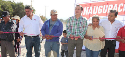 Nacho Mier inaugura camino de balastro en la comunidad de La Soledad