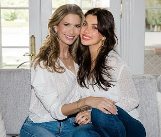 Amelie Zilber with her mom Christina Zilber