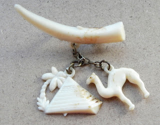 Vintage horn with camel and pyramid dangles