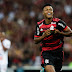 Matheus França sai do banco e em três minutos marcou seu primeiro gol pelo Flamengo 