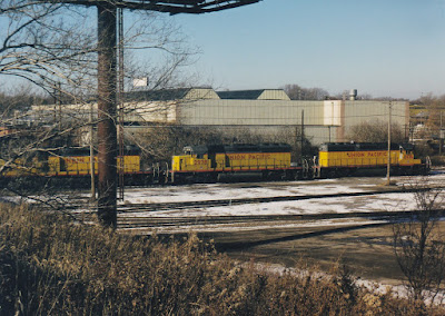 Union Pacific SD40-2 #2976 in Butler, Wisconsin, on December 7, 2002