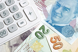 انخفاض سعر صرف الليرة التركيا امام الدولار ولماذا?