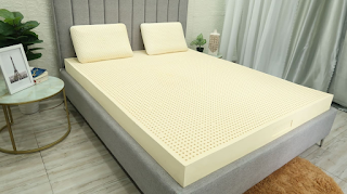 Đệm mút latex tự nhiên độ đàn hồi lơn giúp êm ái khi ngồi