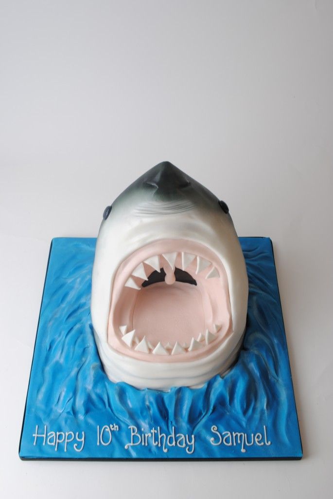 shark birthday cakes