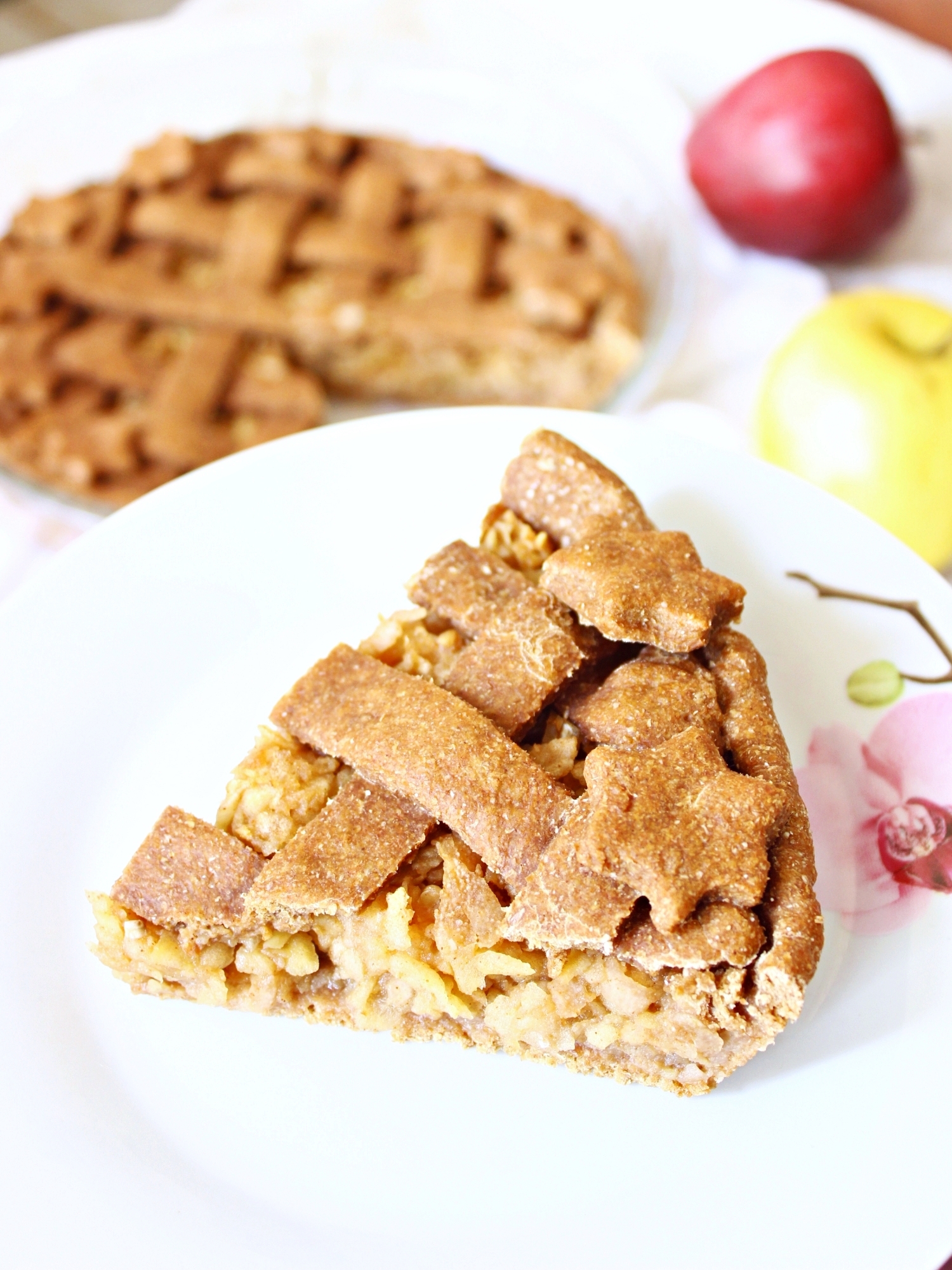 healthy baking recipe, healthy food blog, wholegrain apple pie, vegan pie recipe