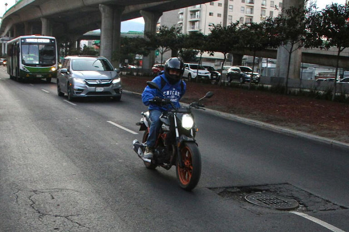 Gobierno de la CDMX inhibirá la circulación de motos en el Centro Histórico