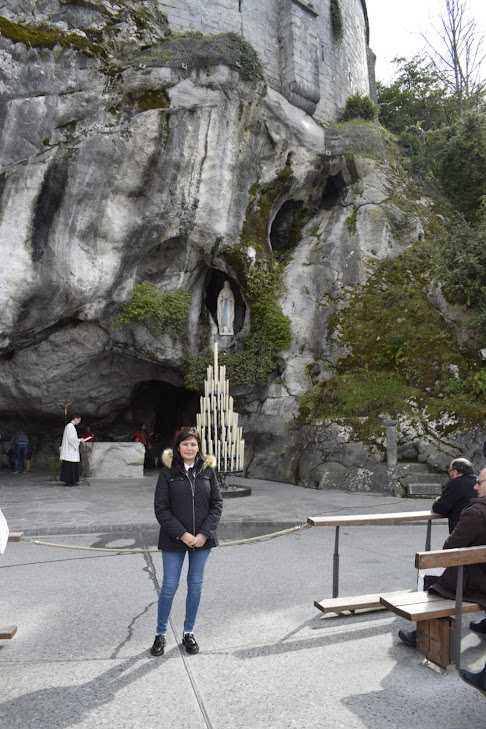 VIRGEN DE LOURDES