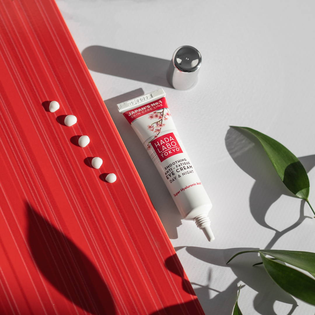 Contour des yeux anti-fatigue lissant Hada Labo Tokyo