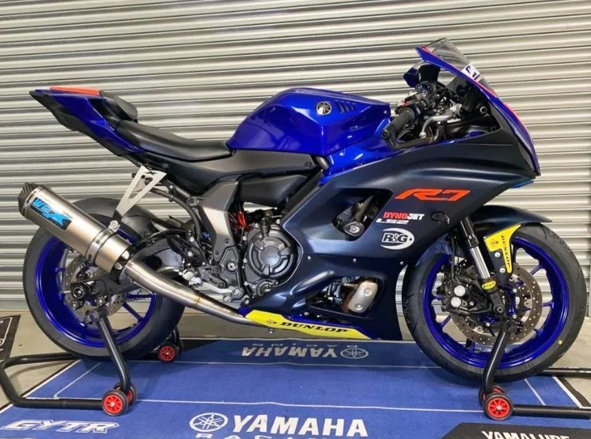 Yamaha R7:The 2024 Yamaha R7 has been officially launched.