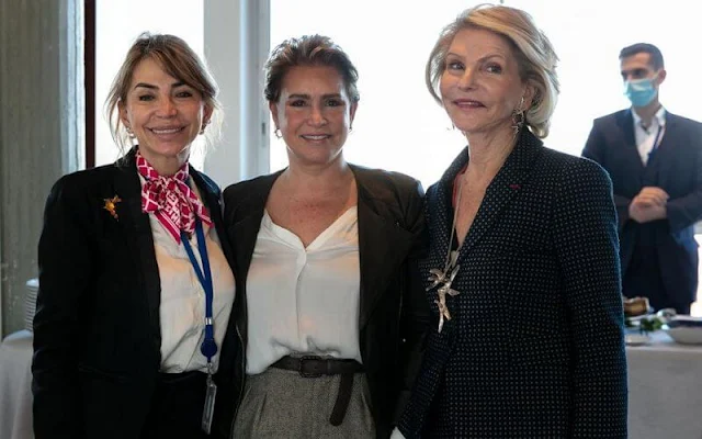 Audrey Azoulay, Director-General of UNESCO and the Grand Duchess. Maria Teresa wore a silk jacket by Anelore Prats