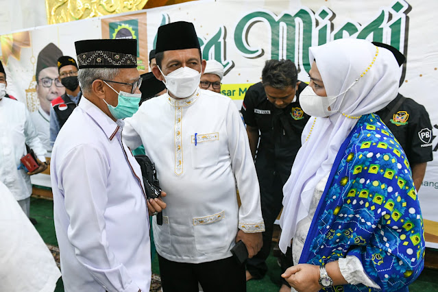 Gubernur Kepri Menghadiri Peringatan Isra Mi’raj di Masjid Raya Al Hikmah