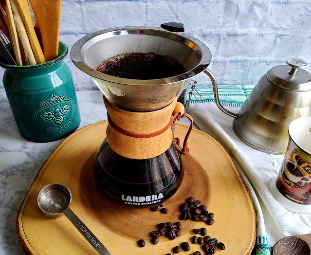 Everything you need to know to brew great pour over coffee