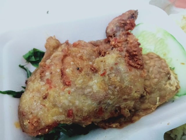 Nasi Ayam Penyet