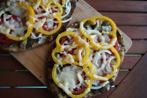Grilled Veggie Naan Pizza with Pesto