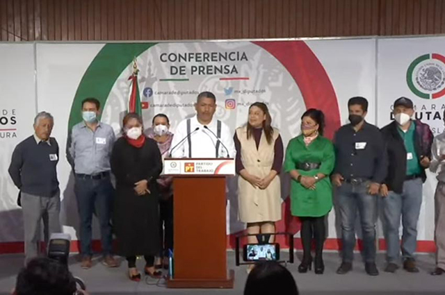 Piden diputados del PT reabrir la Normal de El Mexe, Hidalgo