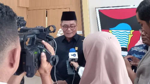 Ketua DPRD Kota Padang Syafrial Kani menyatakan proses hukum terhadap enam media online tetap berlanjut.