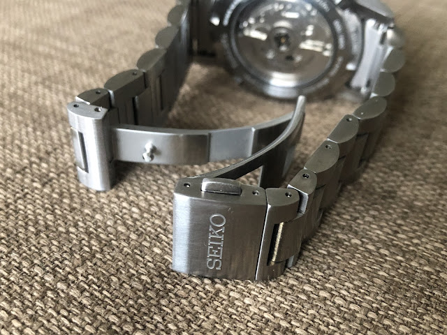 My Eastern Watch Collection: Seiko Prospex Speedtimer Automatic Chronograph  Limited Edition SRQ035J1 (or SBEC007 and similar to SRQ037J1 or SBEC009) -  The Leather Strap Combo is Best, A Review (plus Video)