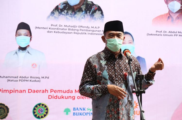 Menteri Koordinator Bidang Pembangunan Manusia dan Kebudayaan