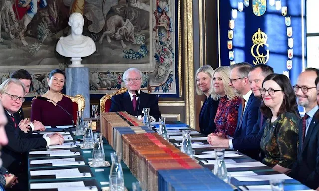 Camilla Thulin Montana dress. Crown Princess Victoria wore a burgundy dress by Camilla Thulin. Oscar de la Renta earrings