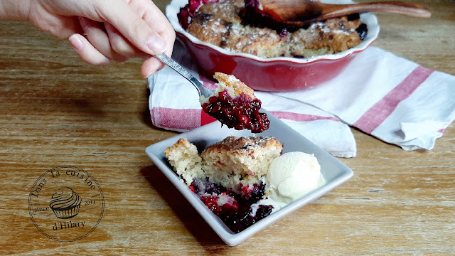 Cobbler aux fruits rouges d'été - Dans la cuisine d'Hilary