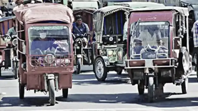 বন্ধ হচ্ছে ব্যাটারিচালিত অটোরিক্সা; হাইকোর্টের নির্দেশ