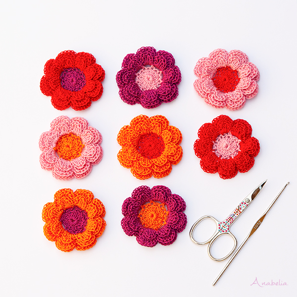 Crochet flowers, beginning a new project, Anabelia Craft Design