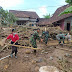 Tim Siaga Gabungan TNI Polri Adakan Karya Bhakti Di Dua Desa Yang Diterjang Banjir Bandang