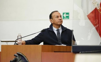 Juez otorga amparo a José Manuel del Río Virgen, colaborador de Ricardo Monreal