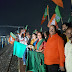 श्रावणी स्पेशल ट्रेन चलाने की भाजपा नेत्री शेफाली गुप्ता के मांग को मिली मंजूरी, सदर विधायक प्रदीप प्रसाद ने हरी झंडी दिखाकर किया रवाना।