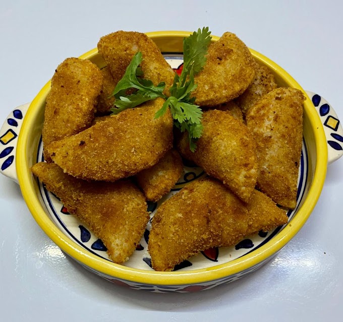 Easy Chicken Half Moons Recipe