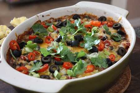 Feeling Snacky: Black Bean Fiesta Dip Recipe