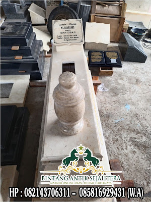 Makam Bokoran dari Marmer