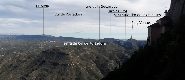 MONESTIR DE MONTSERRAT - CREU I ERMITA DE SANT MIQUEL - PLA DELS SOLDATS - SANTA COVA, plafó informatiu al costat de l'ermita de la Santa Cova