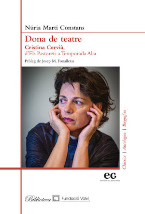 2022 Dona de teatre