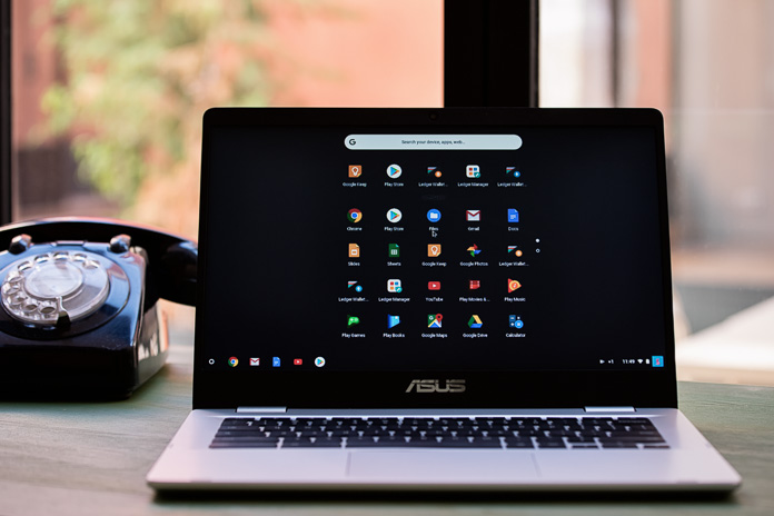 Chromebook, laptop untuk guru dan siswa