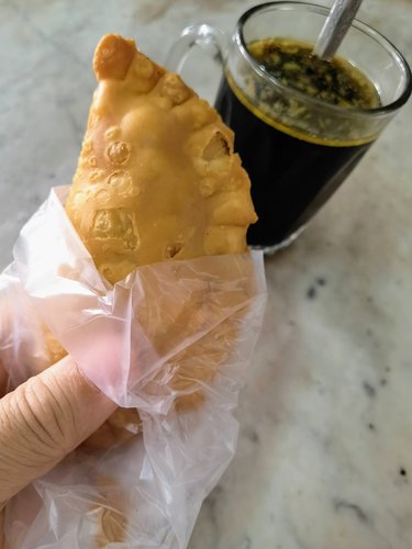 Curry_Puff_Heap_Seng_Leong_Coffee_Shop