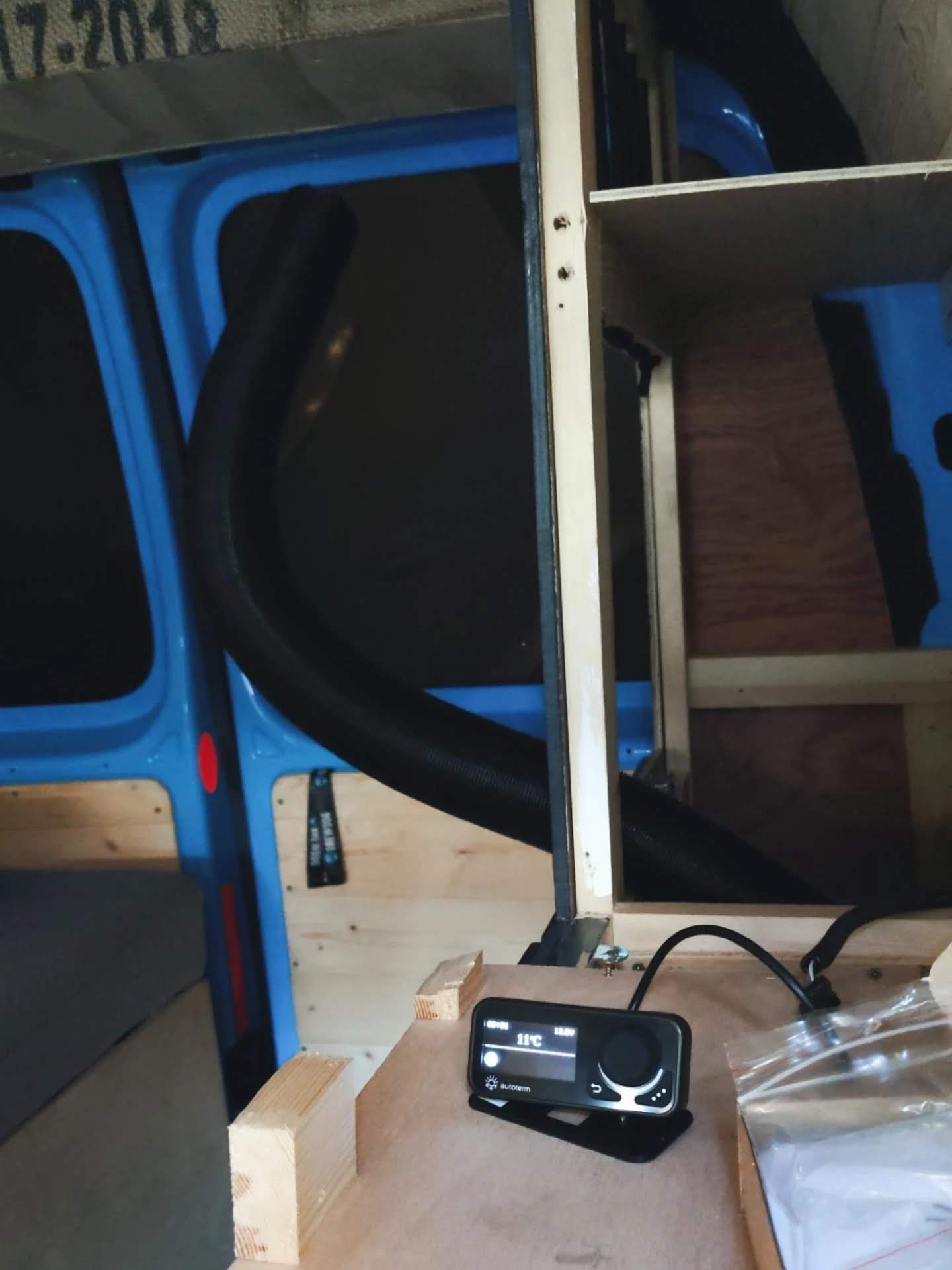 Autoterm comfort control for planar 2D in a VW caddy campervan