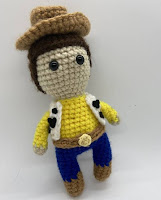 PATRON GRATIS WOODY | TOY STORY AMIGURUMI 50139