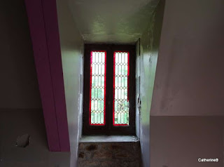 urbex-manoir-château-gargouilles-fenêtre-jpg