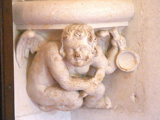 Carving at the end of a rib vault, Chateau of Azay le Rideau, Indre et Loire, France. Photo by Loire Valley  Time Travel.