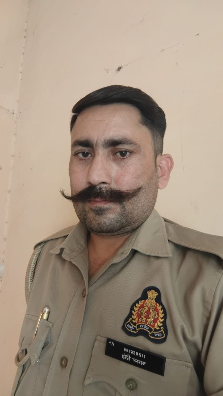 बेलगाम हेड कांस्टेबल चमन सिंह का तबादला, अनुशासनहीनता के चलते हुई कार्रवाई