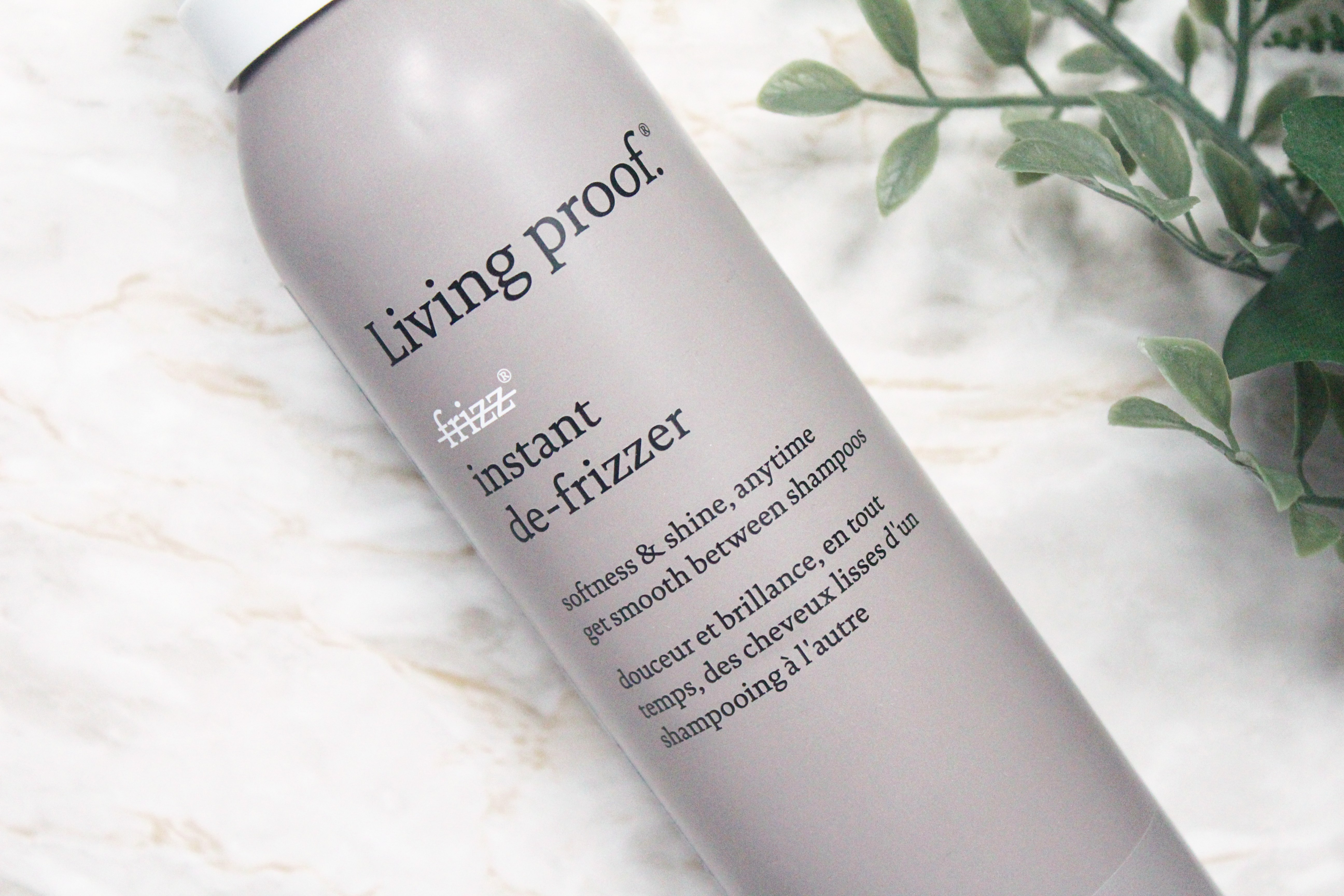 Living Proof Instant De-Frizzer Review